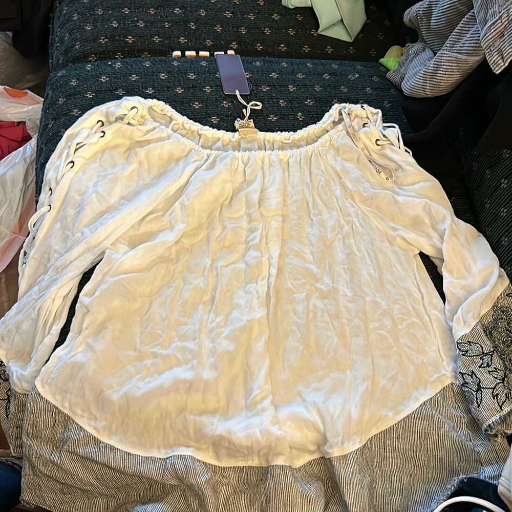 Mid sleeve fancy shirt